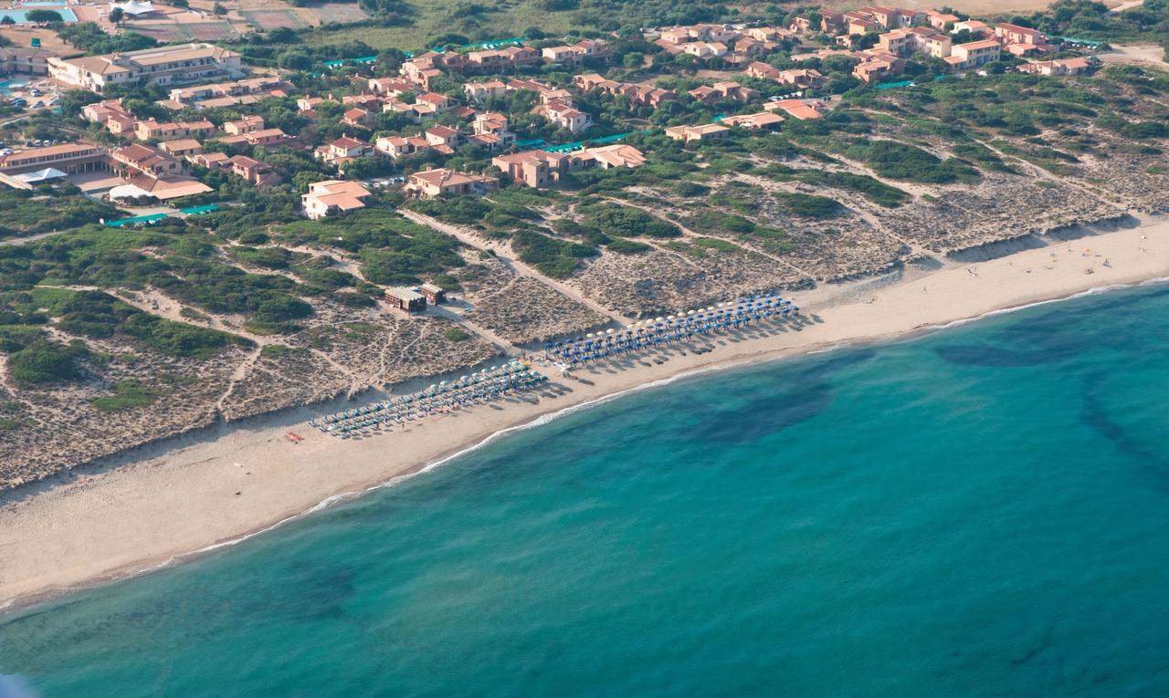 Baia Delle Mimose Aparthotel บาเดซี ภายนอก รูปภาพ